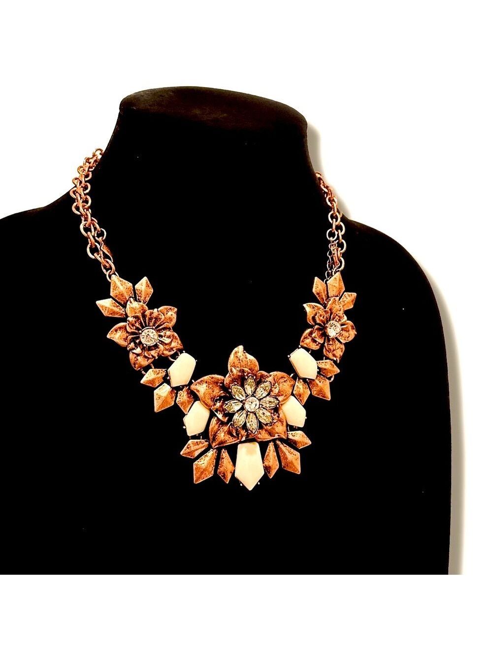 PREMIER DESIGNS Ivory Stone & Rosegold Flowers Convertible 3-n-1 Necklace NWT - Picture 8 of 9